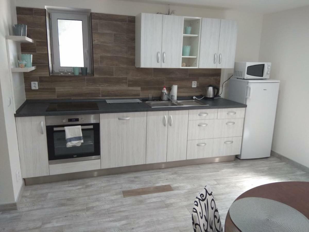 Apartmany U Splavu Veselí nad Moravou Екстериор снимка