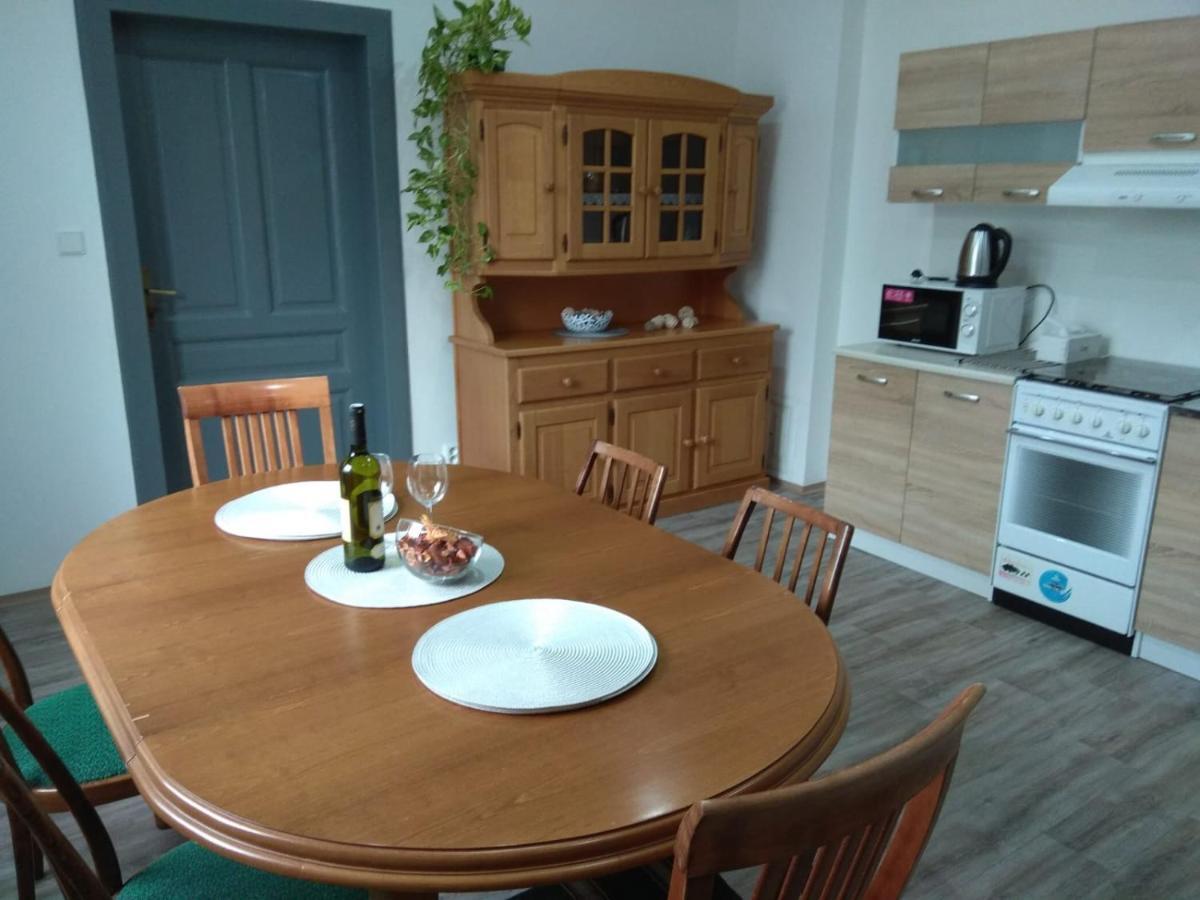 Apartmany U Splavu Veselí nad Moravou Екстериор снимка