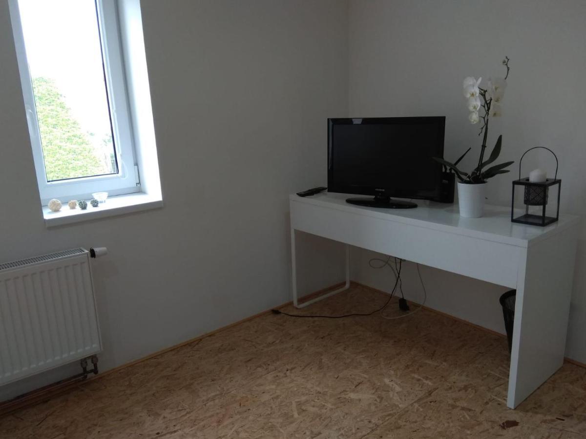 Apartmany U Splavu Veselí nad Moravou Екстериор снимка